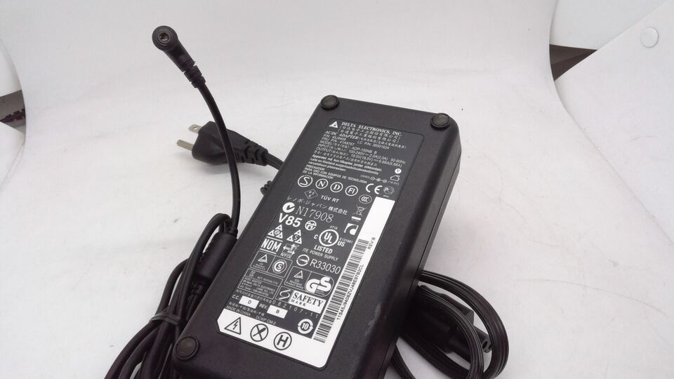 *Brand NEW*150W Delta Electronics 19.5V 6.66A AC/DC Adapter ADP-150NB B POWER Supply